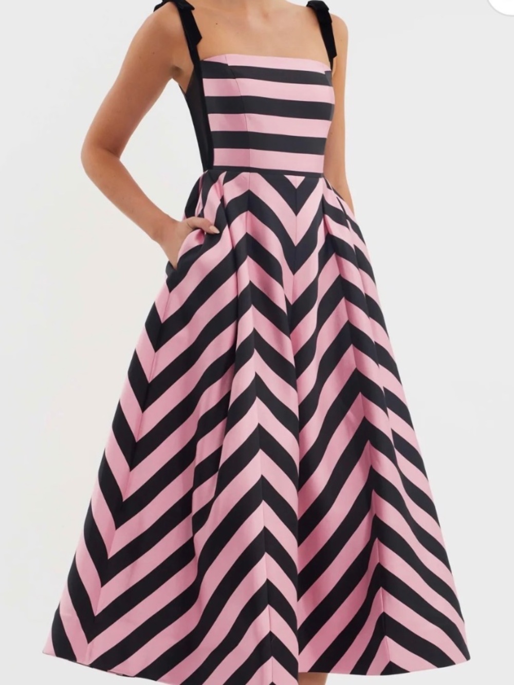 Rebecca Vallance Jocelyn Midi dress/size 10